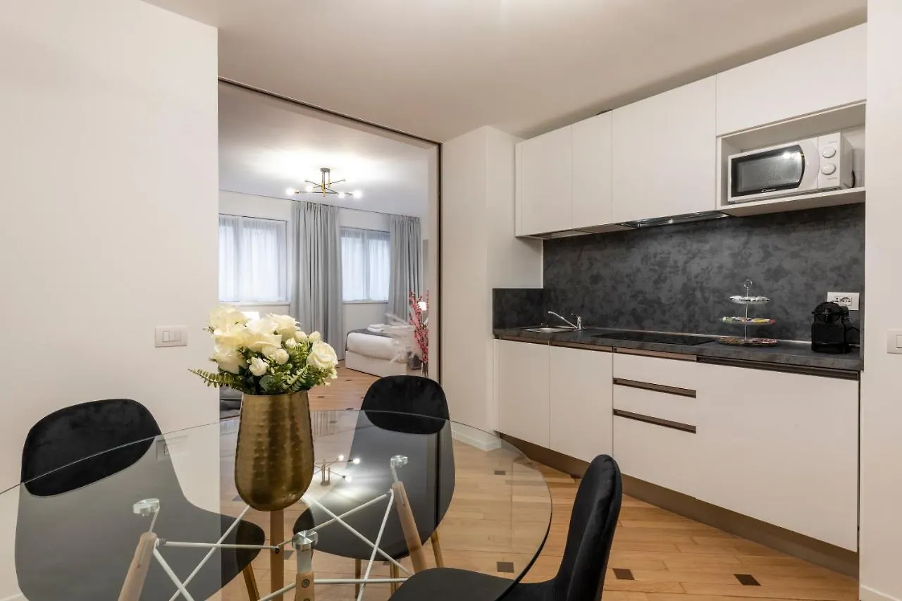 Milan Duomo Suites