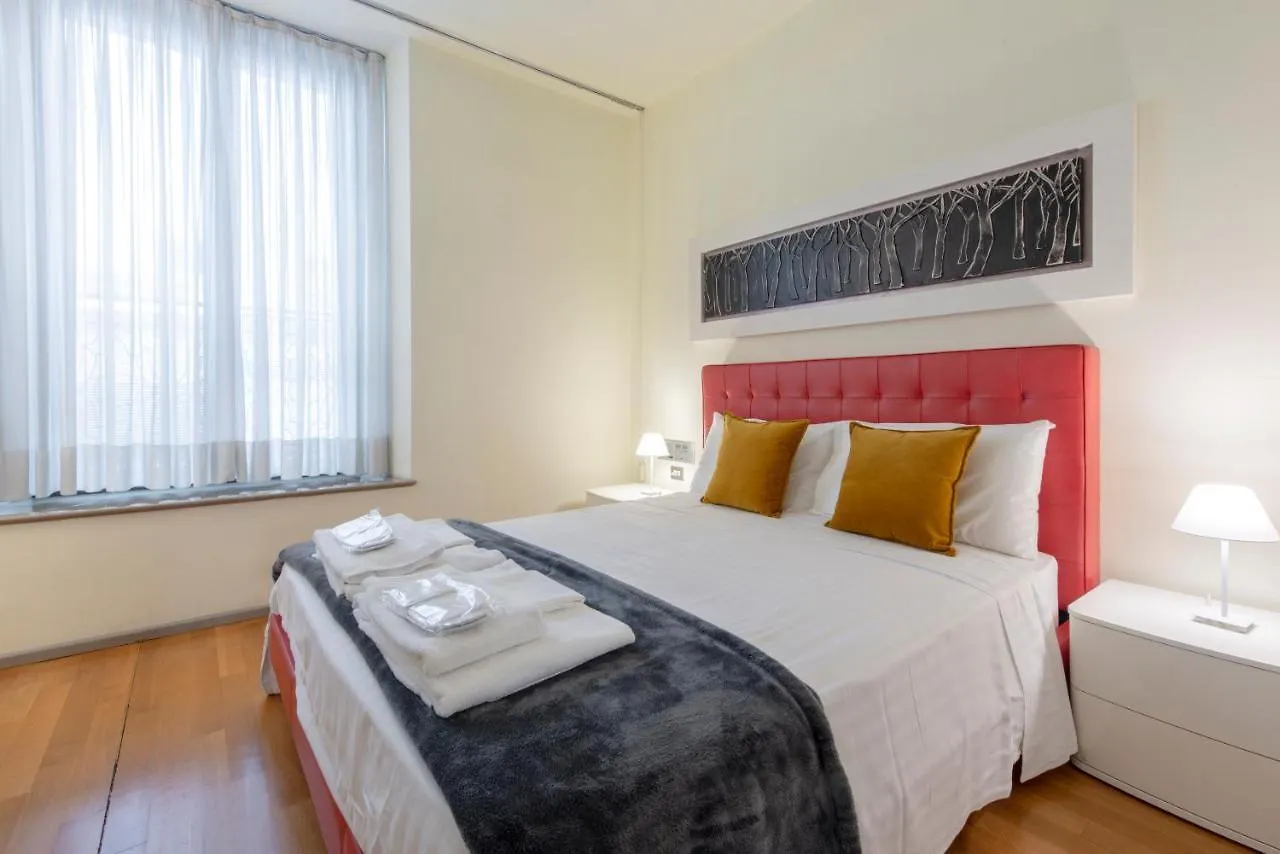 Apartamento Milan Duomo Suites