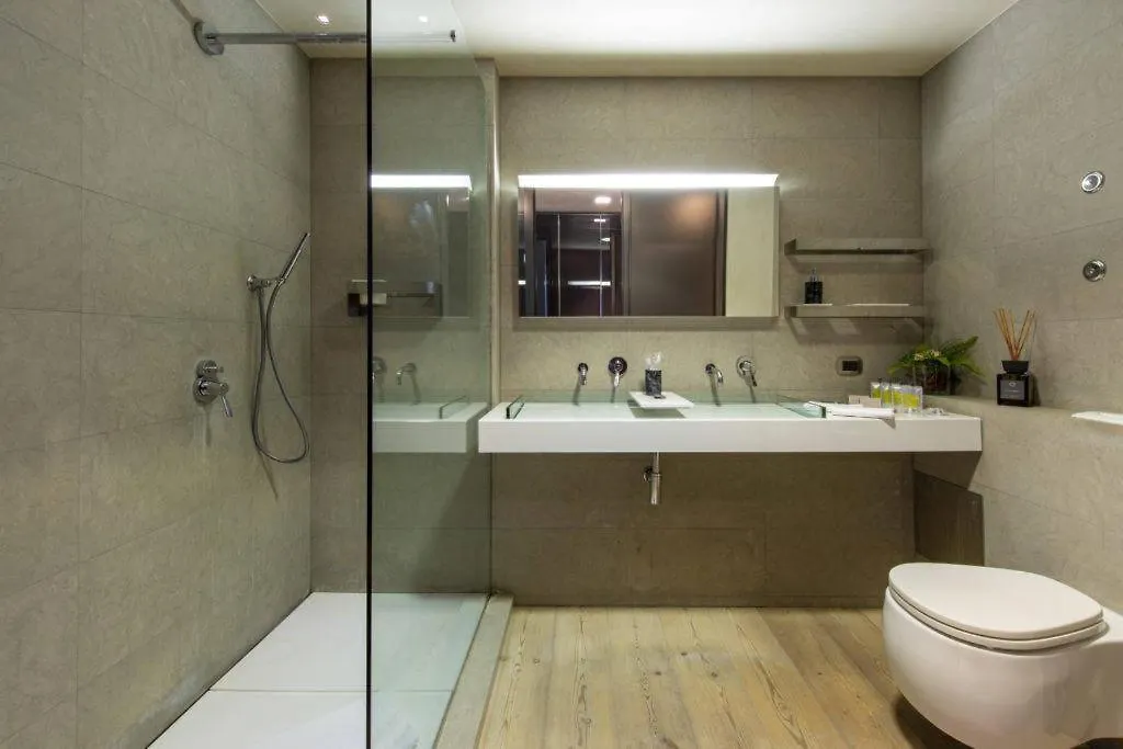 Apartamento Milan Duomo Suites