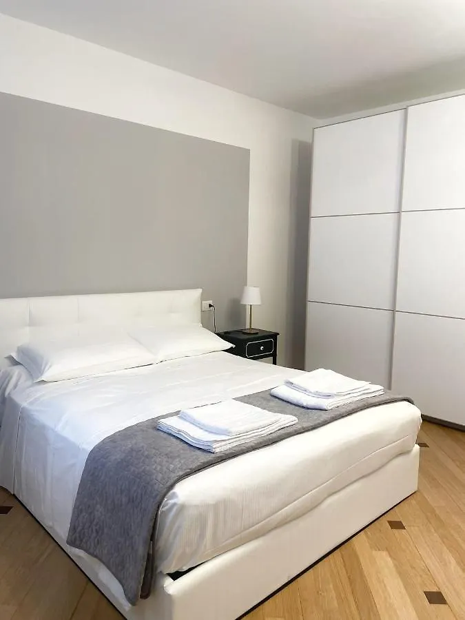 Milan Duomo Suites
