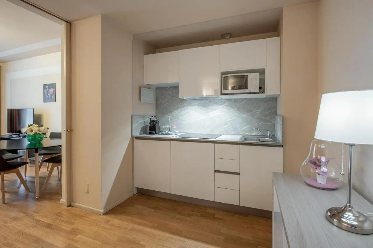 Milan Duomo Suites Apartamento