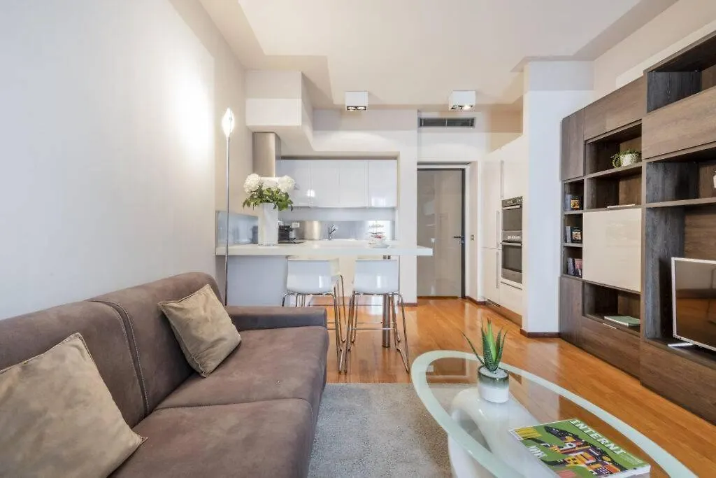 Milan Duomo Suites Apartamento